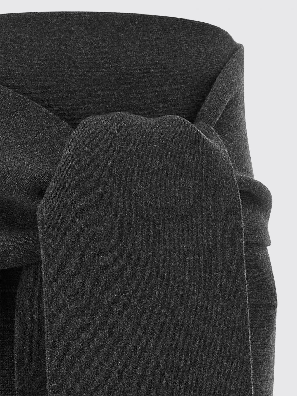 JACQUEMUS FALDA: Falda midi de punto Jacquemus de lana merina y cachemir con cintura drapeada, Gris - Img 4