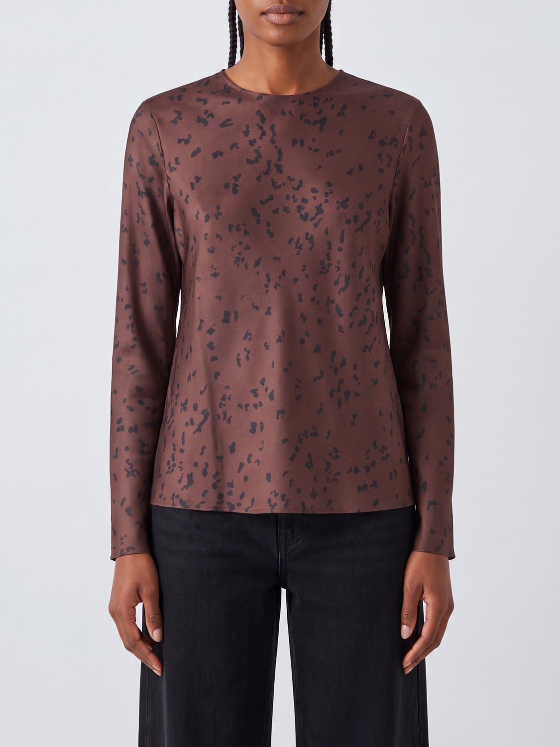 ALYSI TOP: Rundhalsbluse Alysi aus reiner Seide mit abstraktem Print und langen Ärmeln, Braun - Img 1