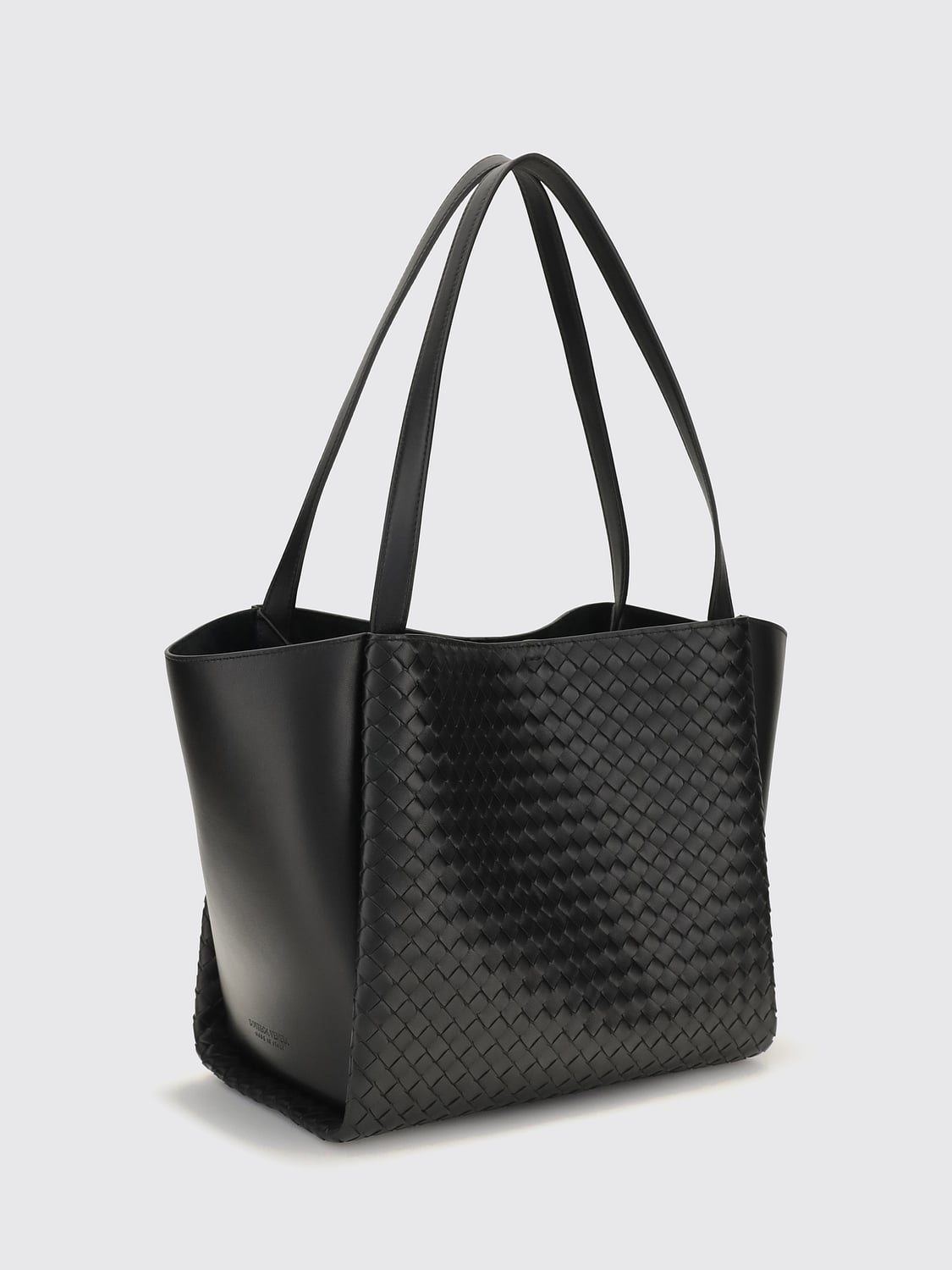 BOTTEGA VENETA BORSA A SPALLA: Tote bag Bottega Veneta in pelle di agnello intrecciata con pochette interna, Nero - Img 2