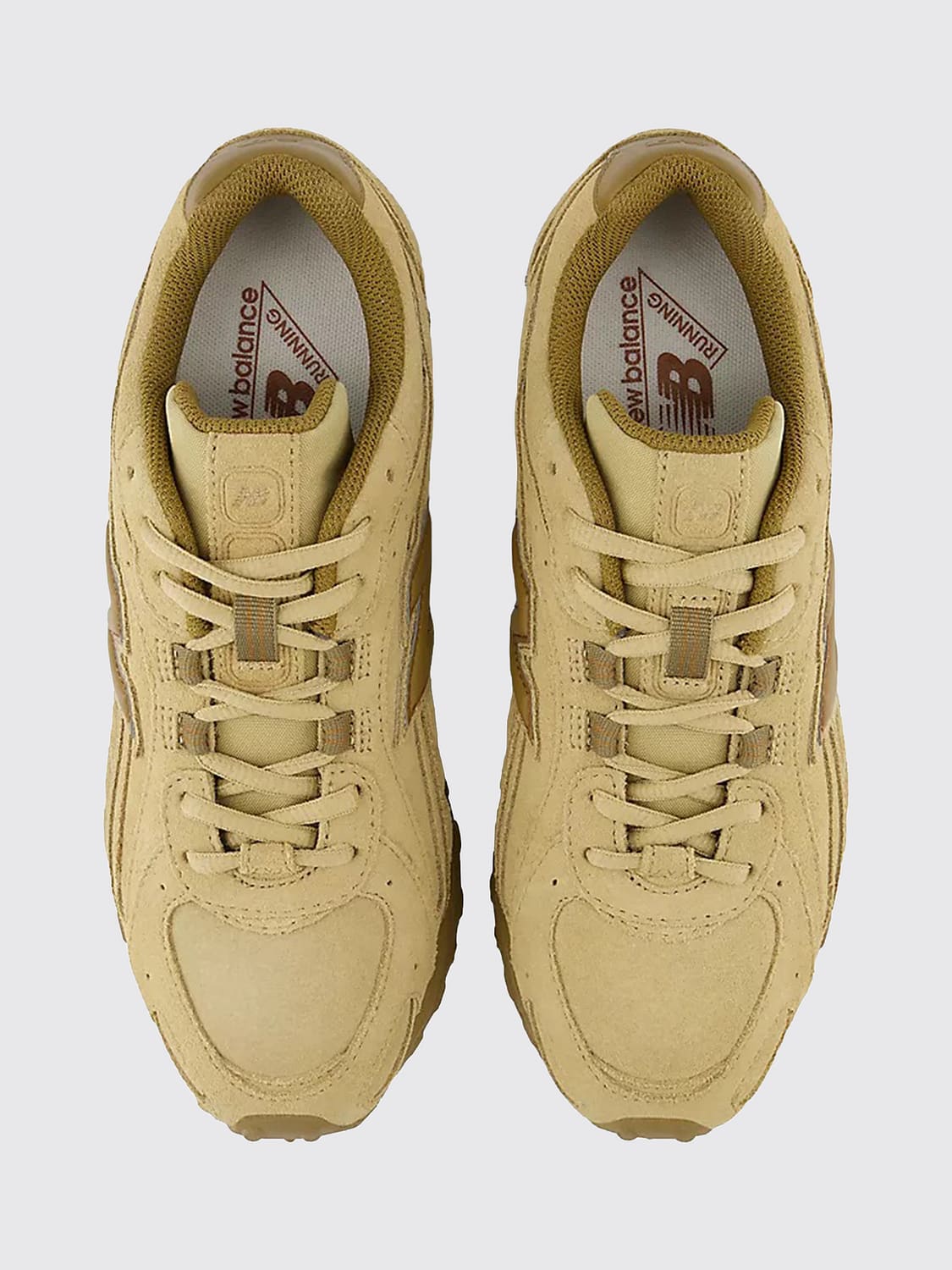 NEW BALANCE BASKETS: Baskets basses 204L New Balance en daim avec logo appliqué, Sable - Img 3