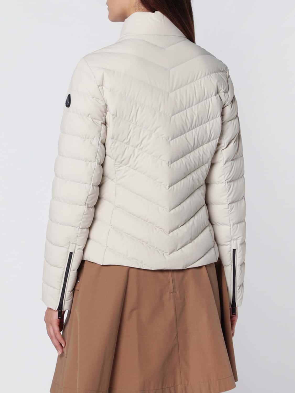 MOOSE KNUCKLES GIACCA: Piumino corto Elora Moose Knuckles in nylon trapuntato con collo alto, Crema - Img 2