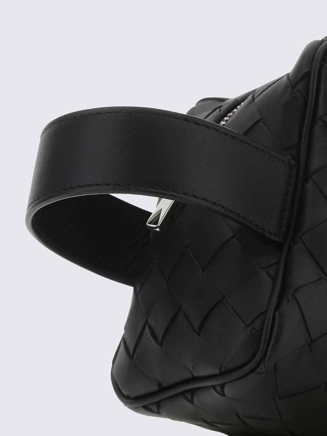 BOTTEGA VENETA ACCESSORI BEAUTY: Beauty case da viaggio Bottega Veneta in pelle di vitello Intrecciato, Nero - Img 4