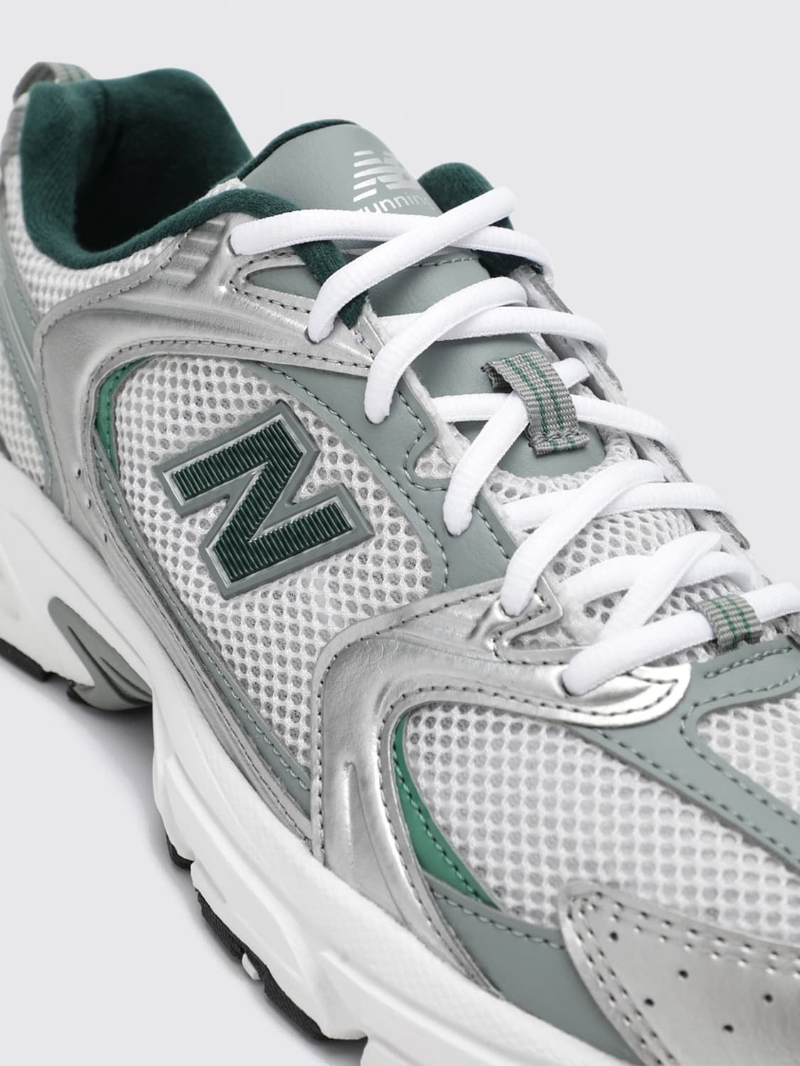 NEW BALANCE BASKETS: Baskets 530 New Balance en cuir synthétique et mesh avec semelle ABZORB, Argent - Img 3