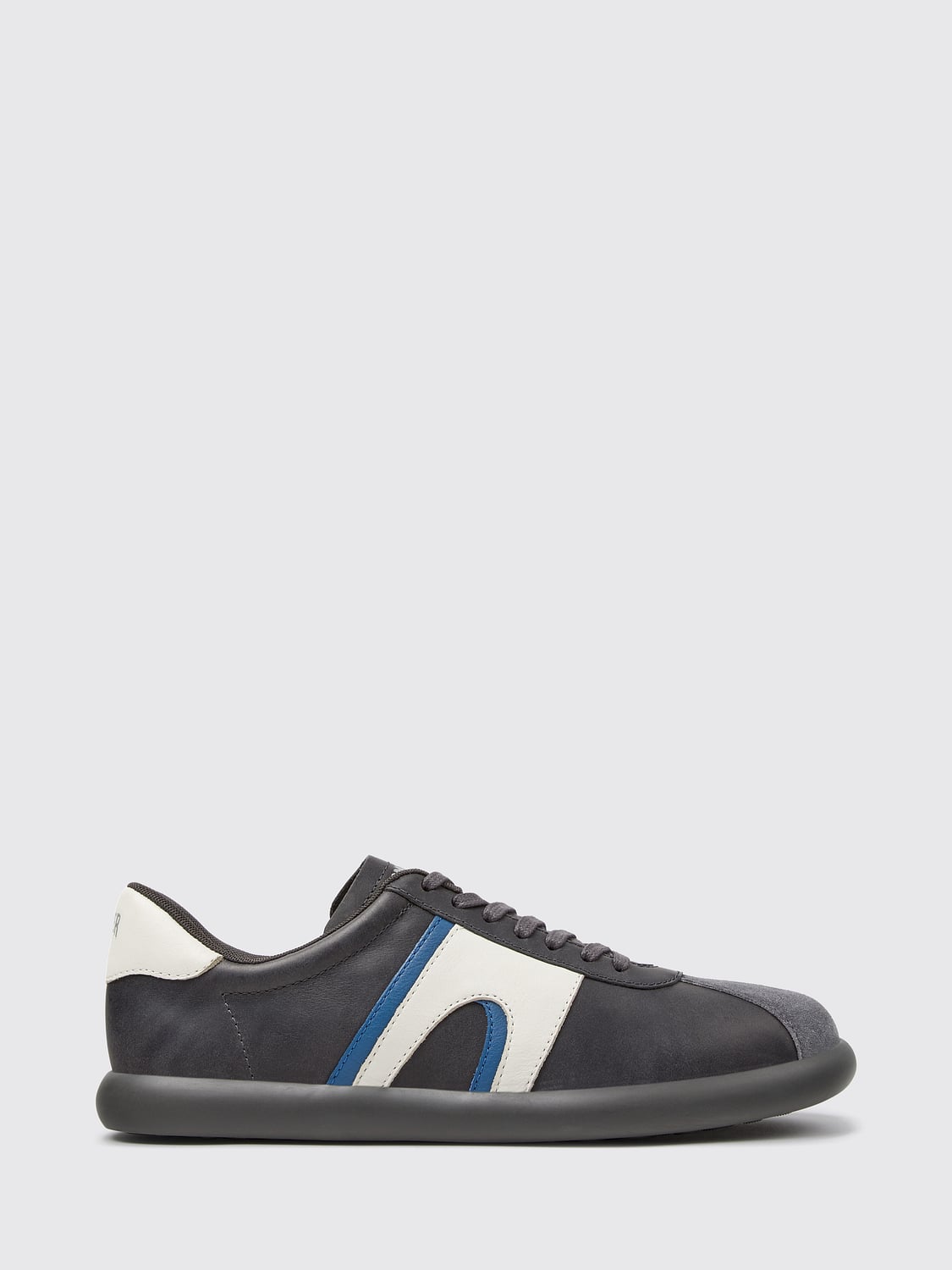 CAMPER BASKETS: Baskets basses Pelotas Soller Camper en cuir de veau avec logo contrastant, Gris - Img 1