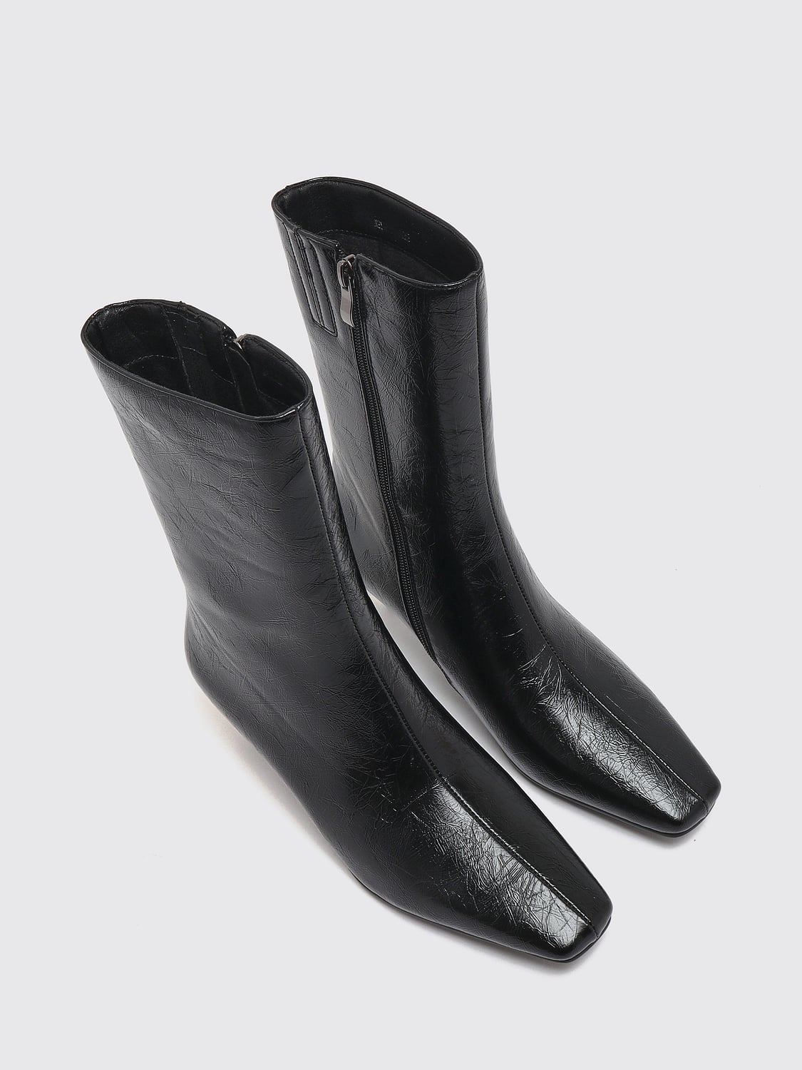 TWENTY FOURHAITCH FLACHE STIEFELETTEN: Flache stiefeletten damen Twenty Fourhaitch, Schwarz - Img 2