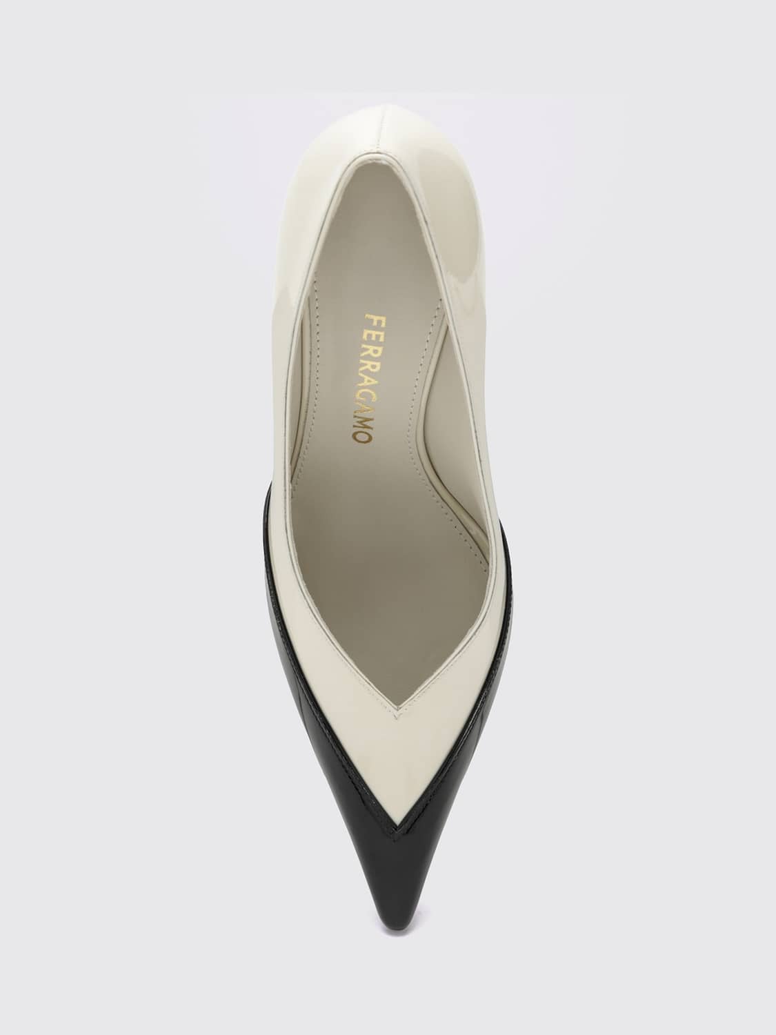 FERRAGAMO PUMPS: Zweifarbige spitze Pumps Ferragamo aus Lackleder mit Stiletto-Absatz, Weiß - Img 4