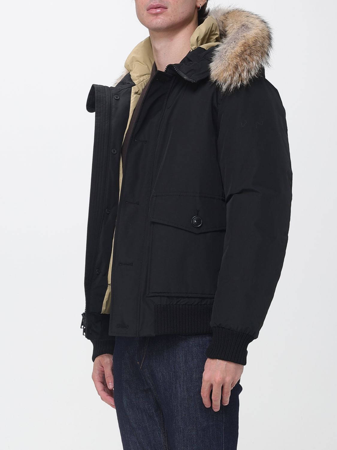 WOOLRICH JACKET: Woolrich Short Puffer Jacket with Shearling-Trimmed Hood and Patch Pockets, Black - Img 3