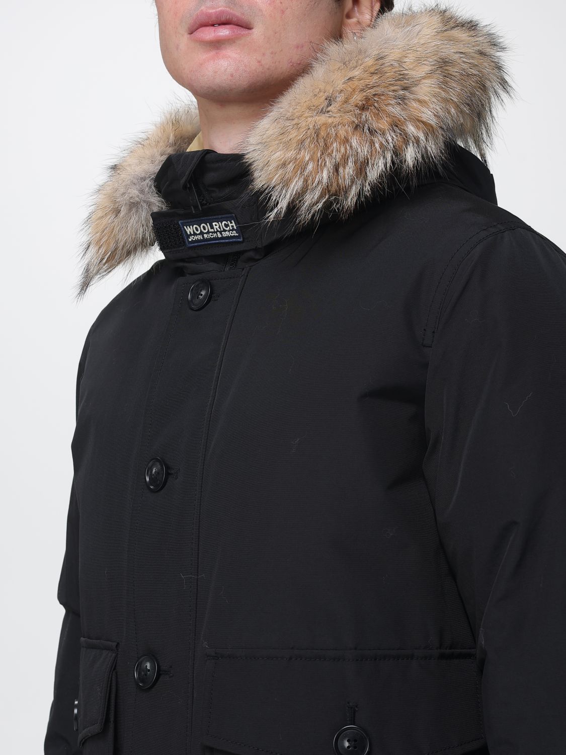 WOOLRICH JACKET: Woolrich Short Puffer Jacket with Shearling-Trimmed Hood and Patch Pockets, Black - Img 4