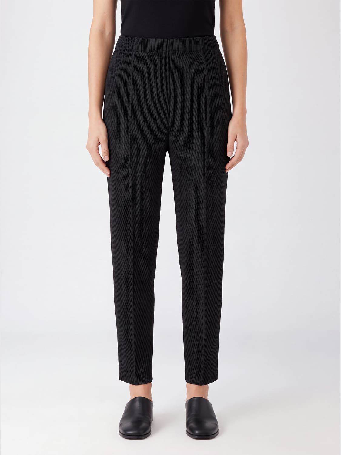 ISSEY MIYAKE PANTALONES: Pantalones mujer Issey Miyake, Negro - Img 1