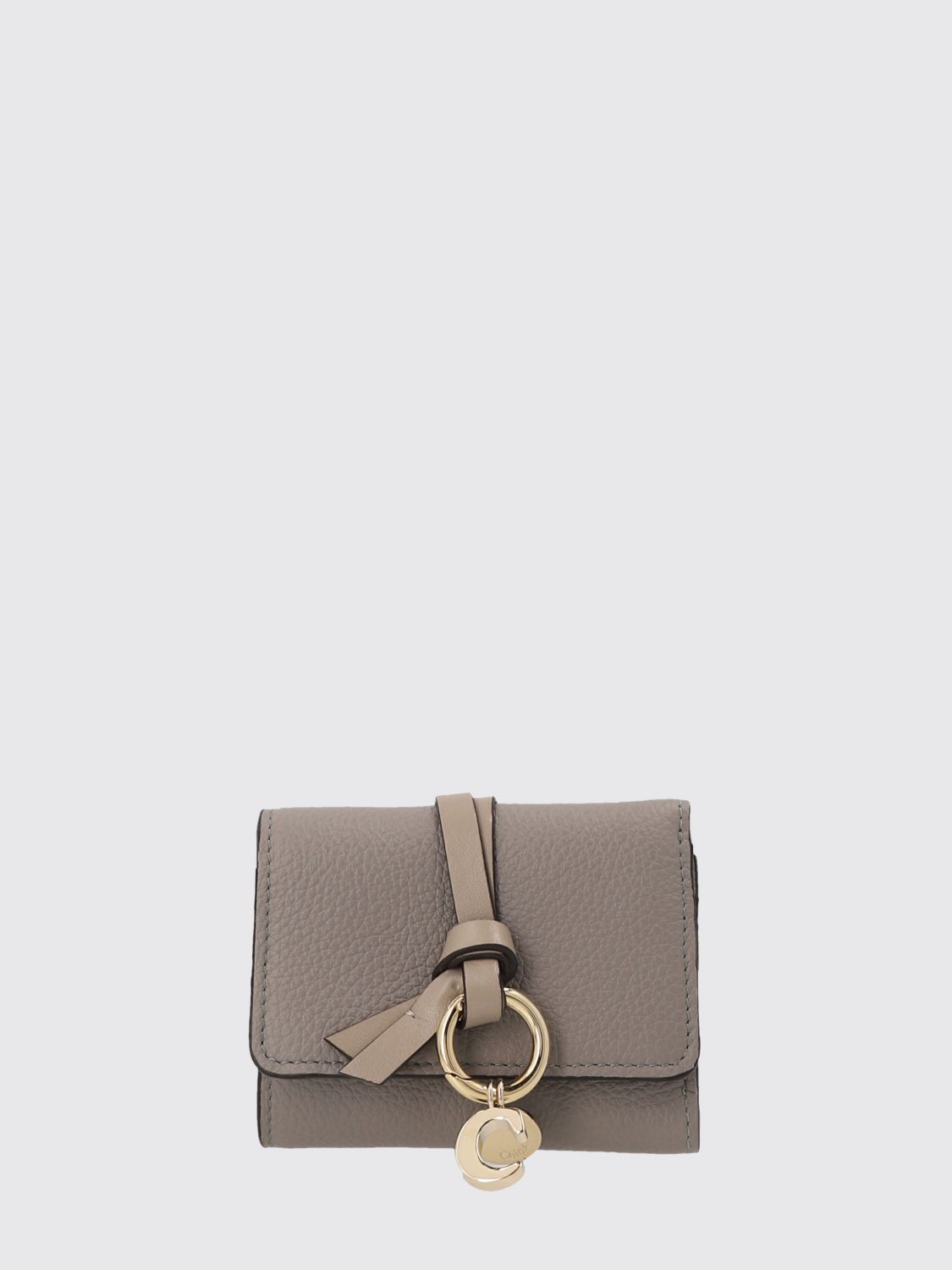 CHLOÉ 財布: CHLOÉ スモール グレーカーフスキンレザー チャーム付き三つ折りウォレット, グレー 1 - Img 1