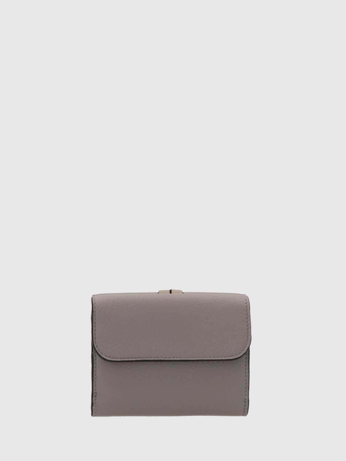 CHLOÉ WALLET: Chloé Black Calfskin Leather Trifold Wallet with Logo Charm, Grey - Img 3