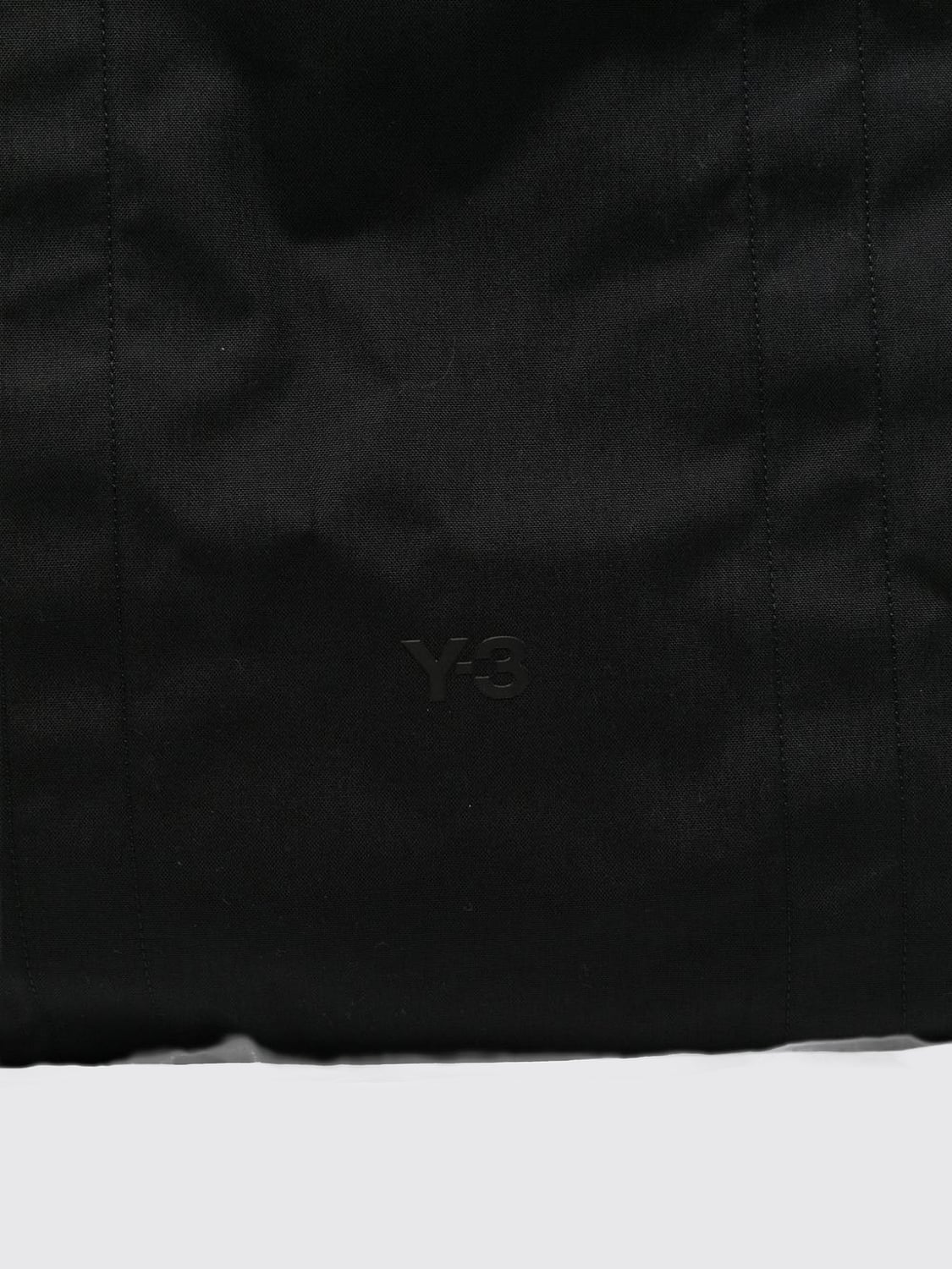 Y-3 TRAGETASCHE: Schwarze Polyamid-Tragetasche von Y-3 mit doppeltem Griff und tonalem Logo, Schwarz - Img 4