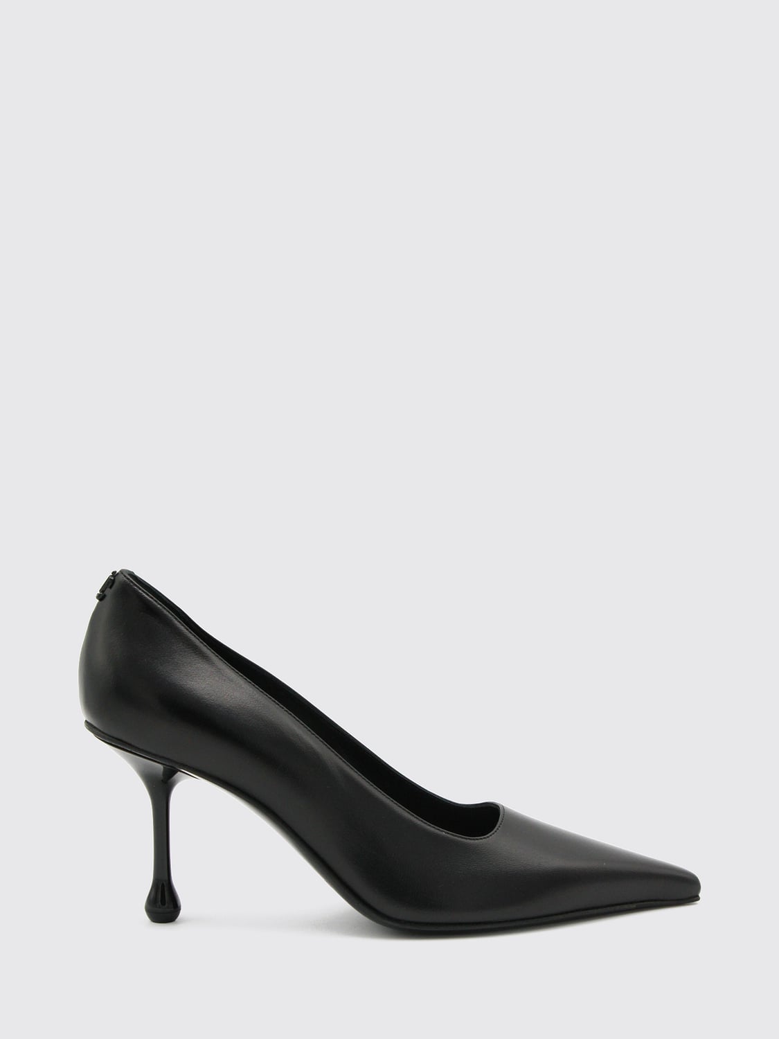 JIMMY CHOO DÉCOLLETÉ: Décolleté Ixia Jimmy Choo in nappa con punta a mandorla e tacco alto a goccia, Nero - Img 1