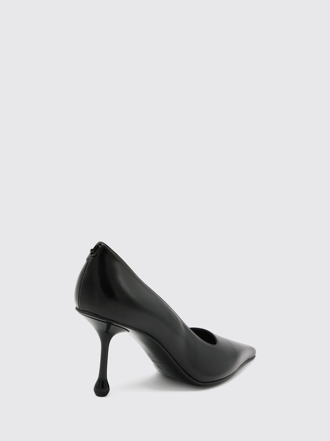 JIMMY CHOO DÉCOLLETÉ: Décolleté Ixia Jimmy Choo in nappa con punta a mandorla e tacco alto a goccia, Nero - Img 3