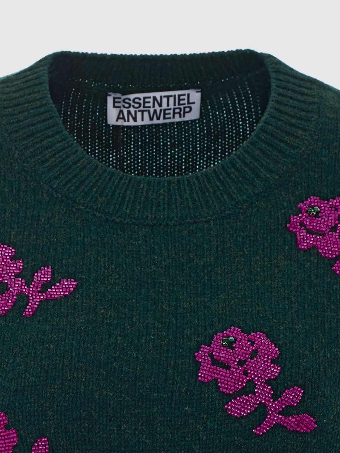 ESSENTIEL ANTWERP PULLOVER: Rundhalspullover aus Wolle mit Perlenstickerei Essentiel Antwerp, Grün - Img 4