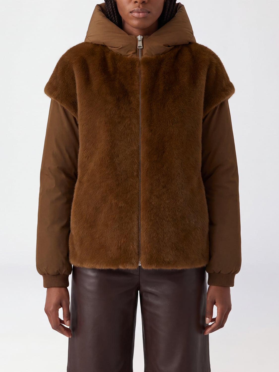 ESSENTIEL ANTWERP PELLICCIA: Giacca corta Essentiel Antwerp in pelliccia sintetica con cappuccio, Marrone - Img 1