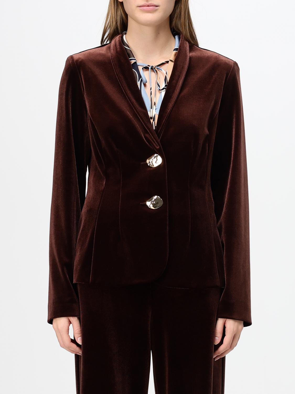 JOSEPH RIBKOFF CHAQUETA: Blazer corto de terciopelo Joseph Ribkoff con botones joya y solapas clásicas, Marrón - Img 1