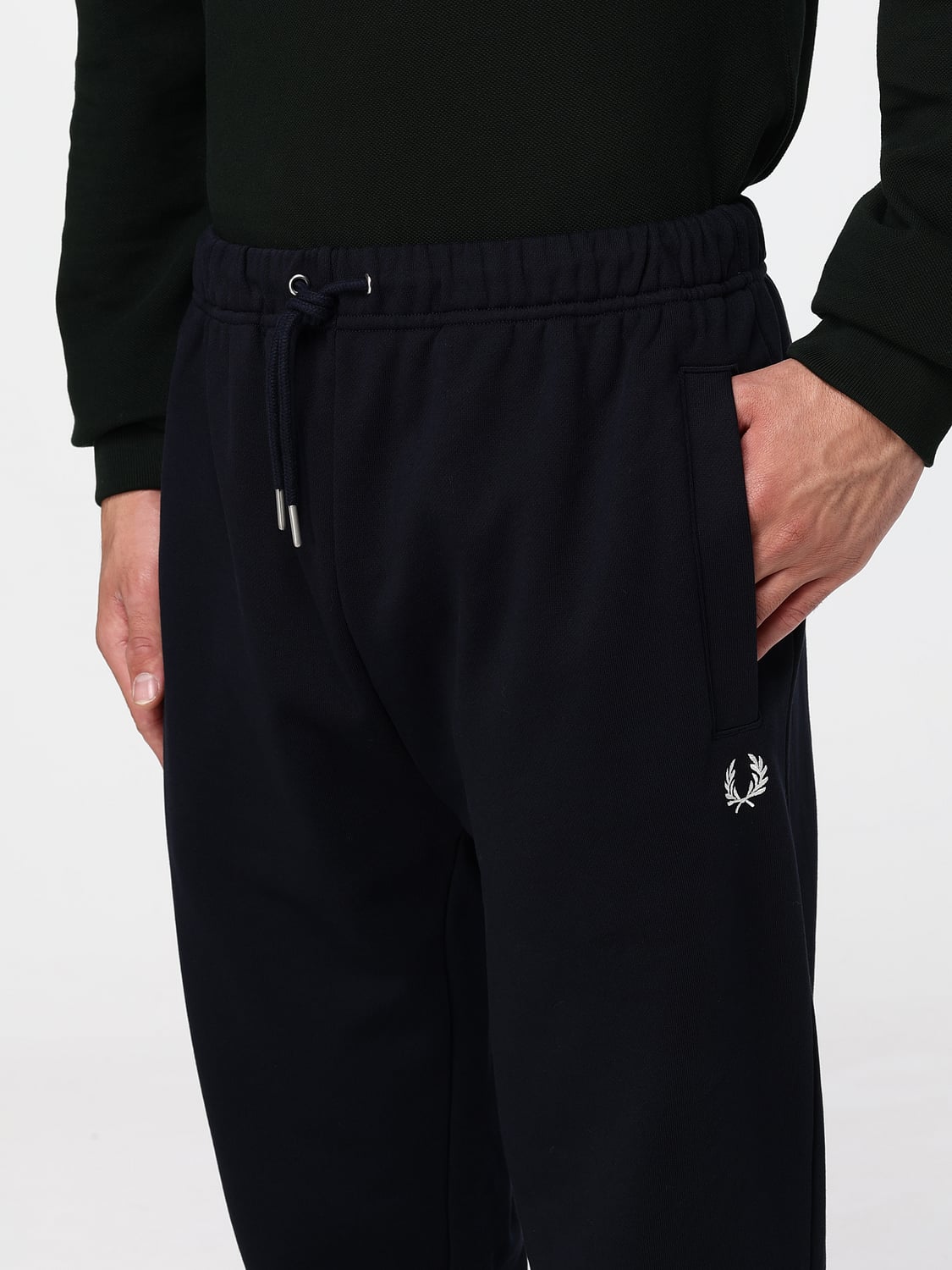 FRED PERRY PANTS: Fred Perry Jersey Joggers with Embroidered Logo and Drawstring, Navy - Img 3