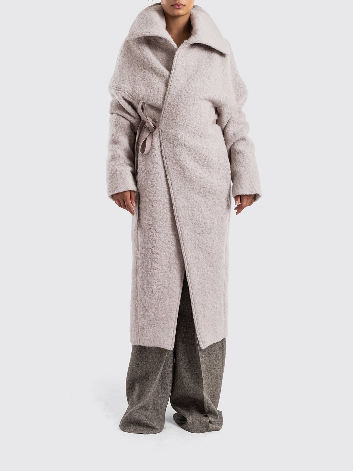 RICK OWENS ABRIGO: Abrigo largo tipo bata Rick Owens de lana con cuello marinero, Rosa - Img 1