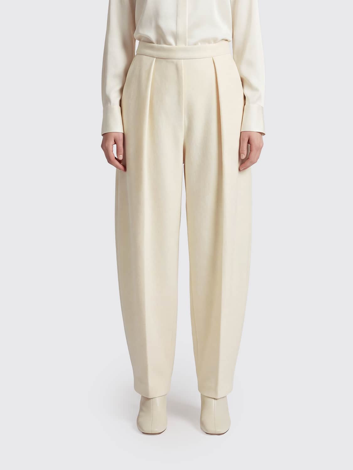 ROHE PANTS: Rohe High-Waisted Wool-Blend Baggy Tailored Trousers, Cream - Img 1