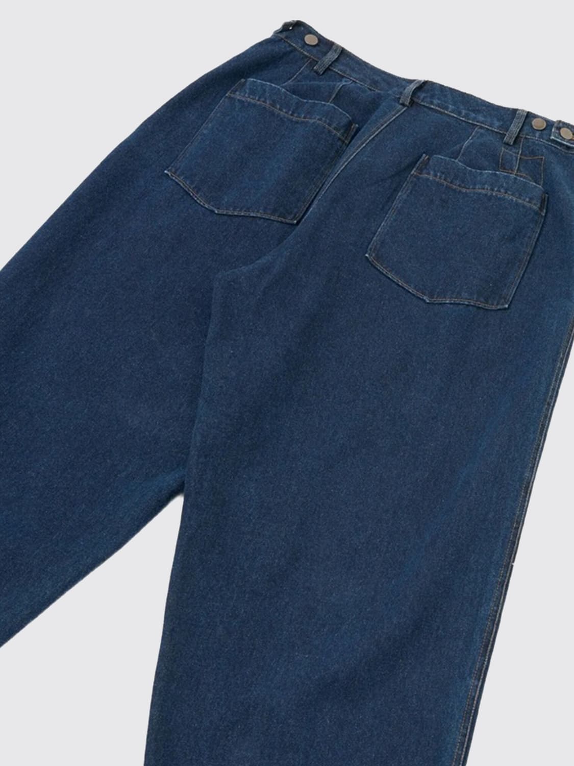 UNIVERSAL WORKS JEANS: Weit geschnittene Dutch Jeans von Universal Works aus Baumwoll-Denim mit Bundfalten, Blau - Img 3