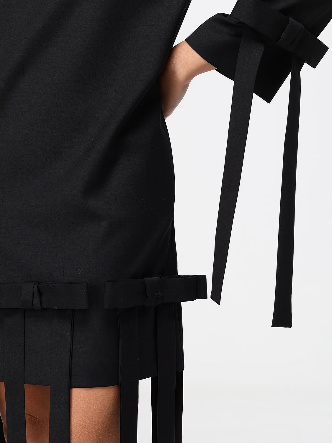 MEIMEIJ VESTIDO: Minivestido tubo Meimeij de mezcla de lana con flecos y lazo, Negro - Img 3