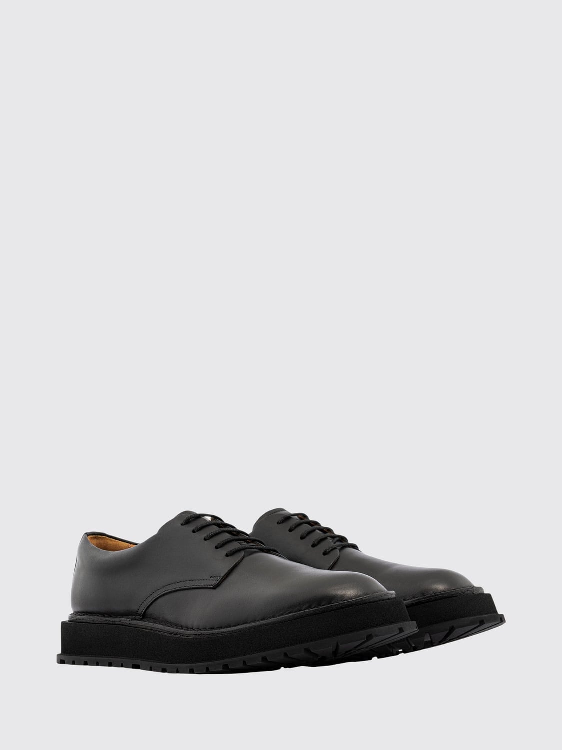 BUTTERO SCARPE STRINGATE: Derby Buttero in pelle liscia con suola in gomma dentellata, Nero - Img 1