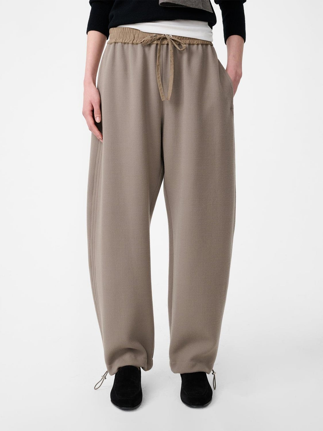 STUDIO NICHOLSON PANTS: Studio Nicholson Prince of Wales Wool Baggy Trousers with Drawstring, Beige - Img 1