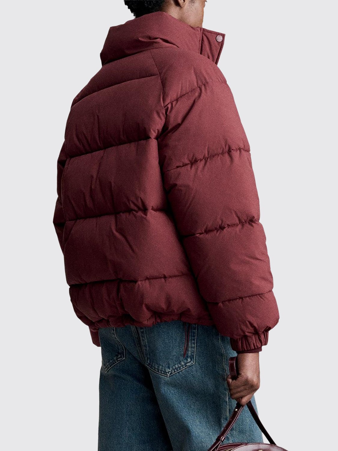 A.P.C. JACKET: Short Puffer Jacket A.P.C. in Recycled Nylon with a High Neck and Concealed Closure, Burgundy - Img 2