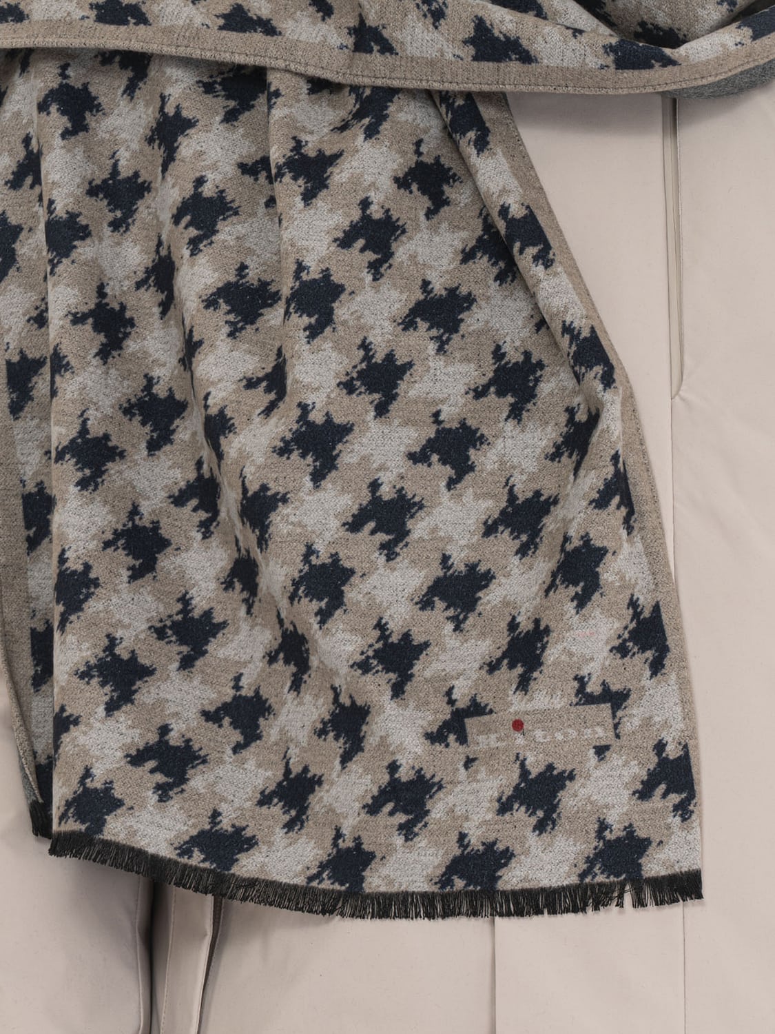 KITON SCARF: Scarf men Kiton, Beige - Img 2