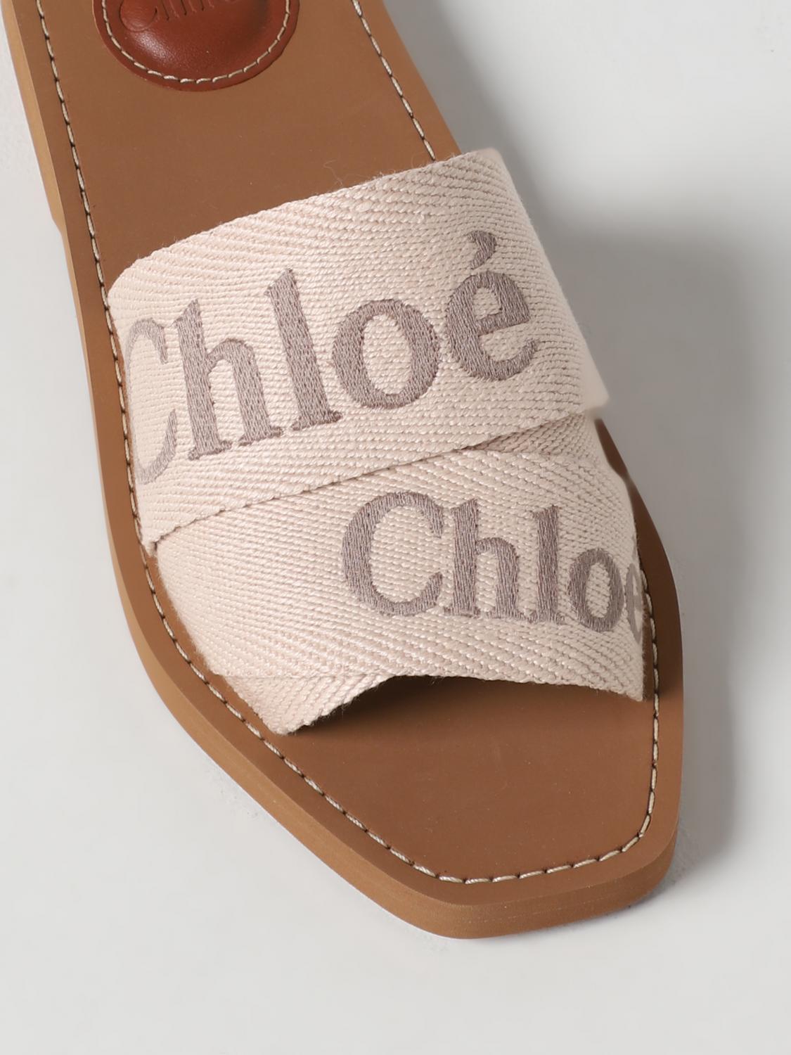 CHLOÉ SANDALI BASSI: Sandalo Woody Chloé in canvas con logo ricamato, Beige - Img 4