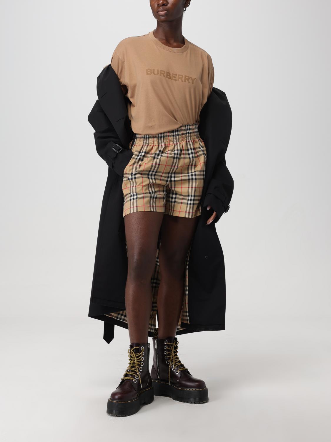 Burberry Short woman - Beige | 8083147 | GIGLIO.COM