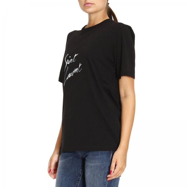 women in black t shirt