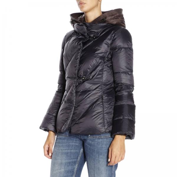Piumino Corto Trapuntato In Nylon Cappuccio Con Twist Amovibile v80Nnwm