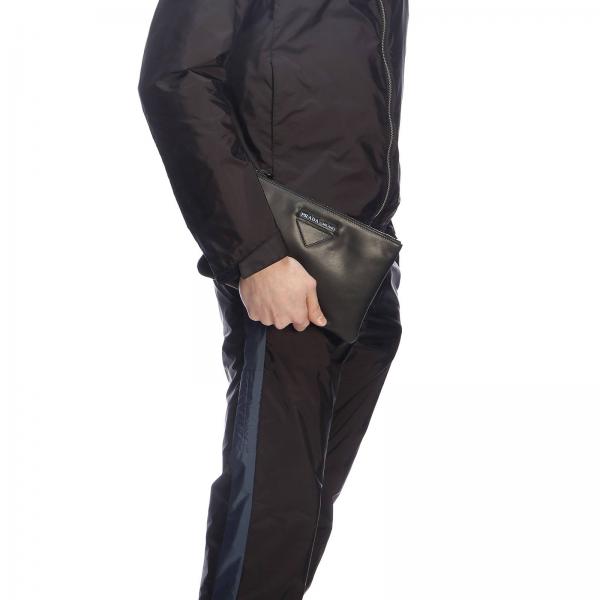 Con Milano Portadocumenti A 2nh006 In Uomo Prada Pelle 2bya NeroPochette Liscia Logo Contrasto SzMGVLUqp
