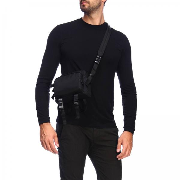 Tracolla NeroCamera In Ooo Con Logo Uomo Bag Triangolare 973 Nylon 2vh043 Prada Borsa A Bandoliera CoWBderx