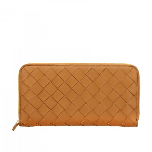 Portafoglio Bottega Veneta continentale zip around in pelle con lavorazione intrecciata