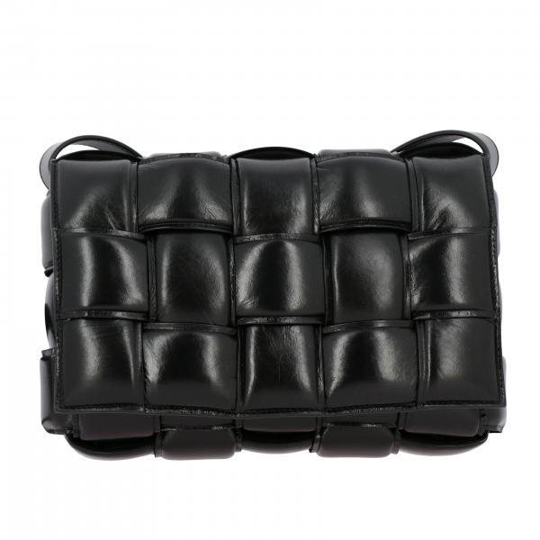 Borsa Cassette Padded Bottega Veneta a tracolla in pelle con maxi intrecciato
