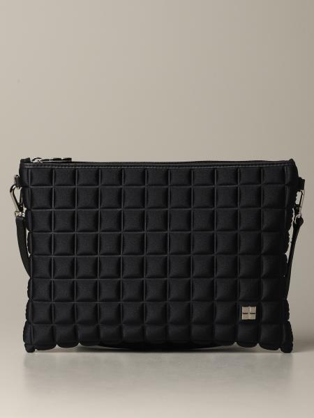 black shoulder clutch