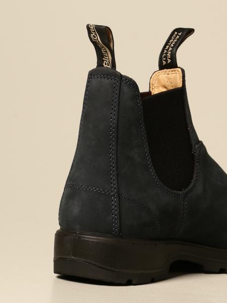 navy blundstone boots