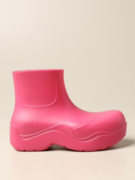 BOTTEGA VENETA: BV Puddle rubber ankle boots - Pink | Bottega Veneta ...