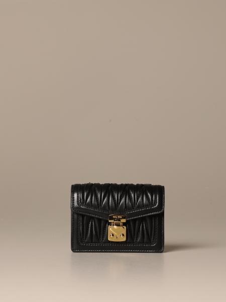 matelassé leather shoulder bag miu miu