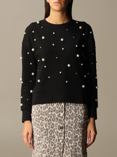 black sweatshirt with pearls