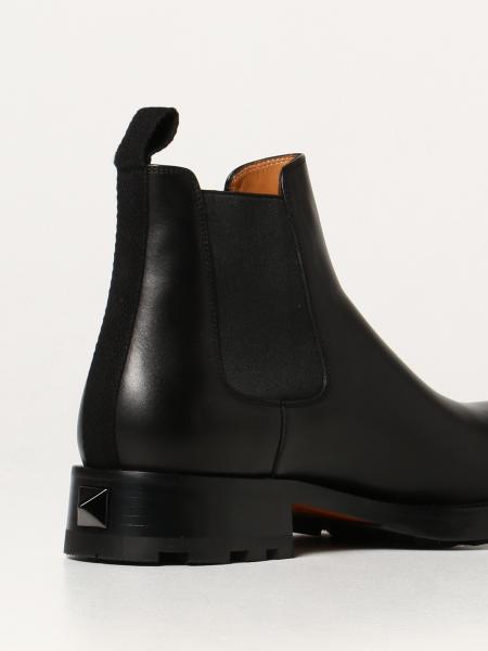 VALENTINO GARAVANI: Beatle Roman Stud ankle boots in leather ...