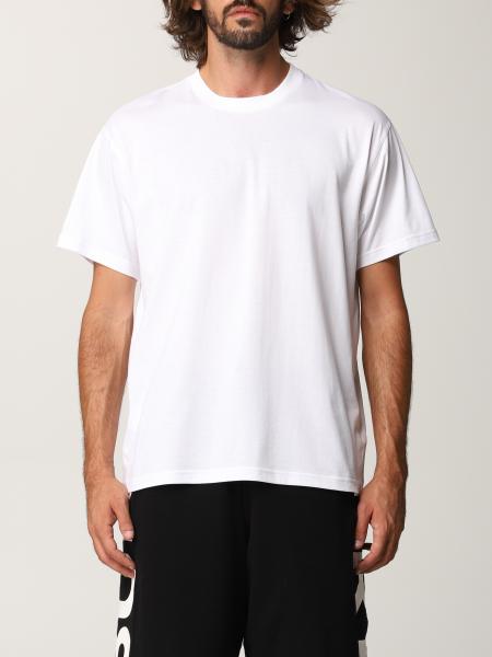 Burberry uomo: T-shirt Burberry in cotone con coordinate geografiche