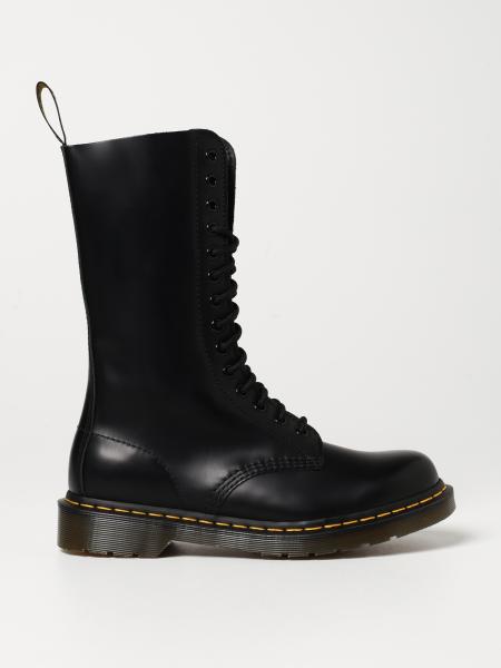 1914 Dr. Martens leather boots
