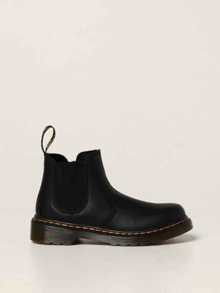 Dr. Martens 2976 Chelsea boots in leather