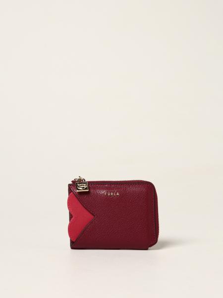 Lovely Furla wallet in saffiano leather