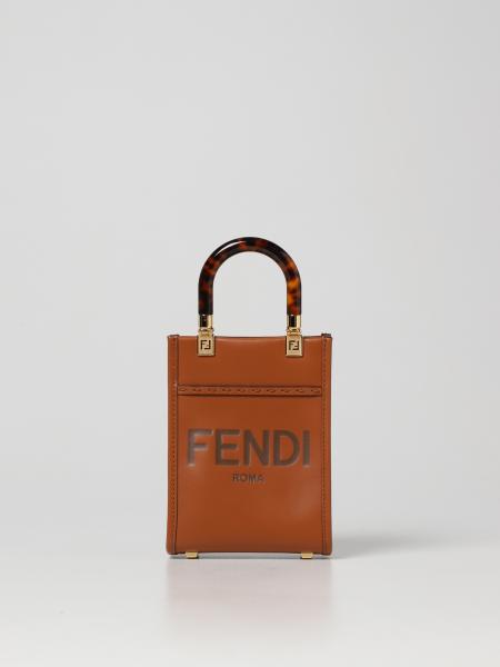 Женские сумки Fendi : Наплечная сумка Женское Fendi