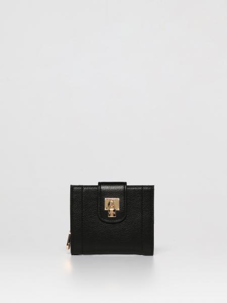 V73: Wallet woman V73